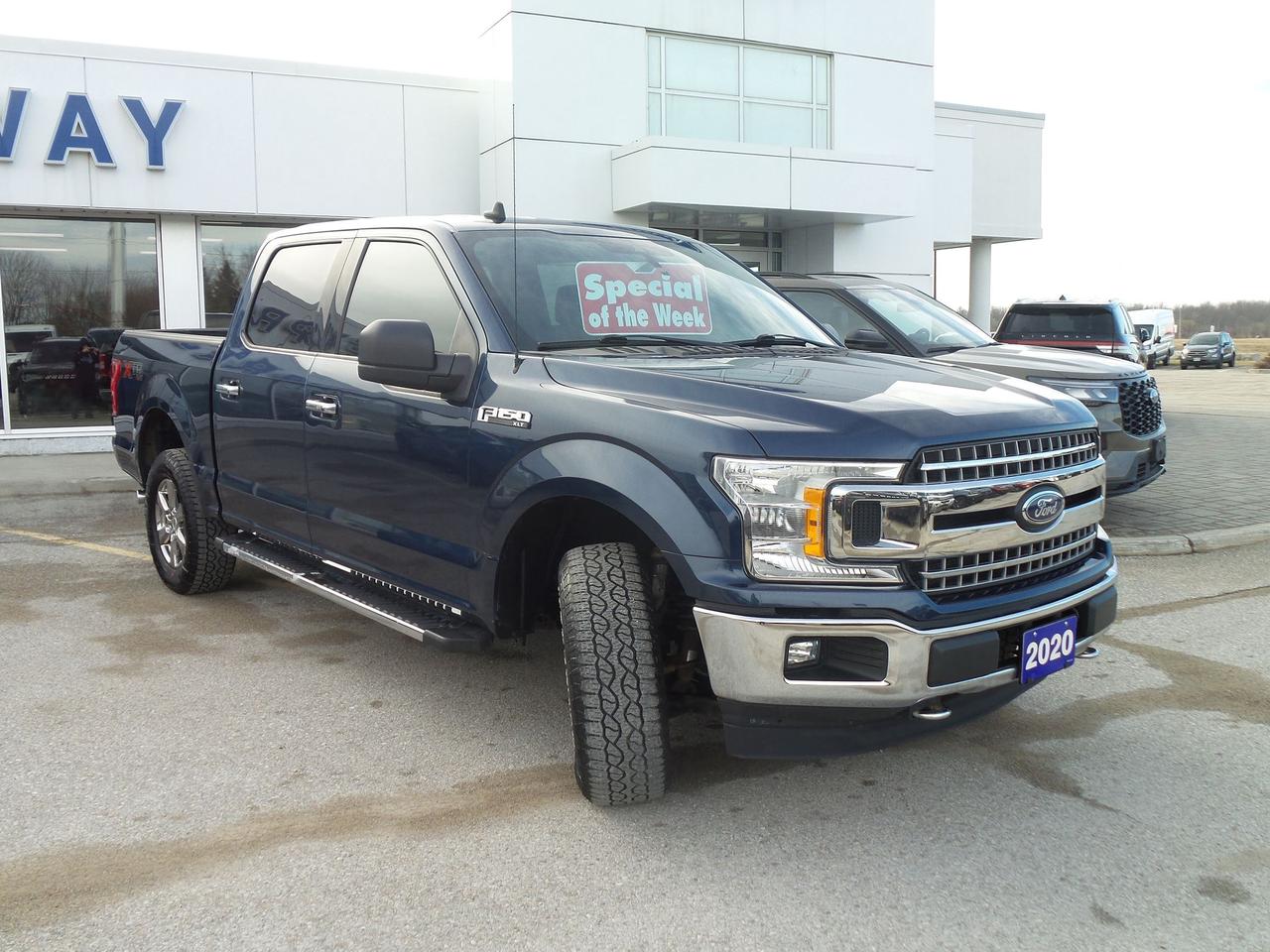 2020 Ford F-150 XTR PACKAGE, 5L ENGINE, 18" RIMS, LOCAL TRADE! Photo2