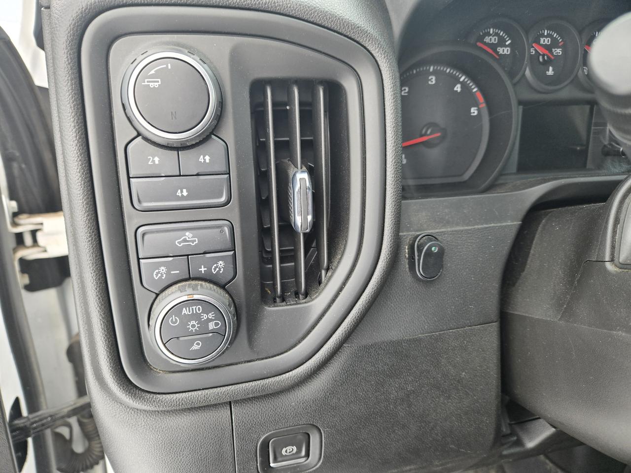 2023 Chevrolet Silverado 2500 Custom Photo