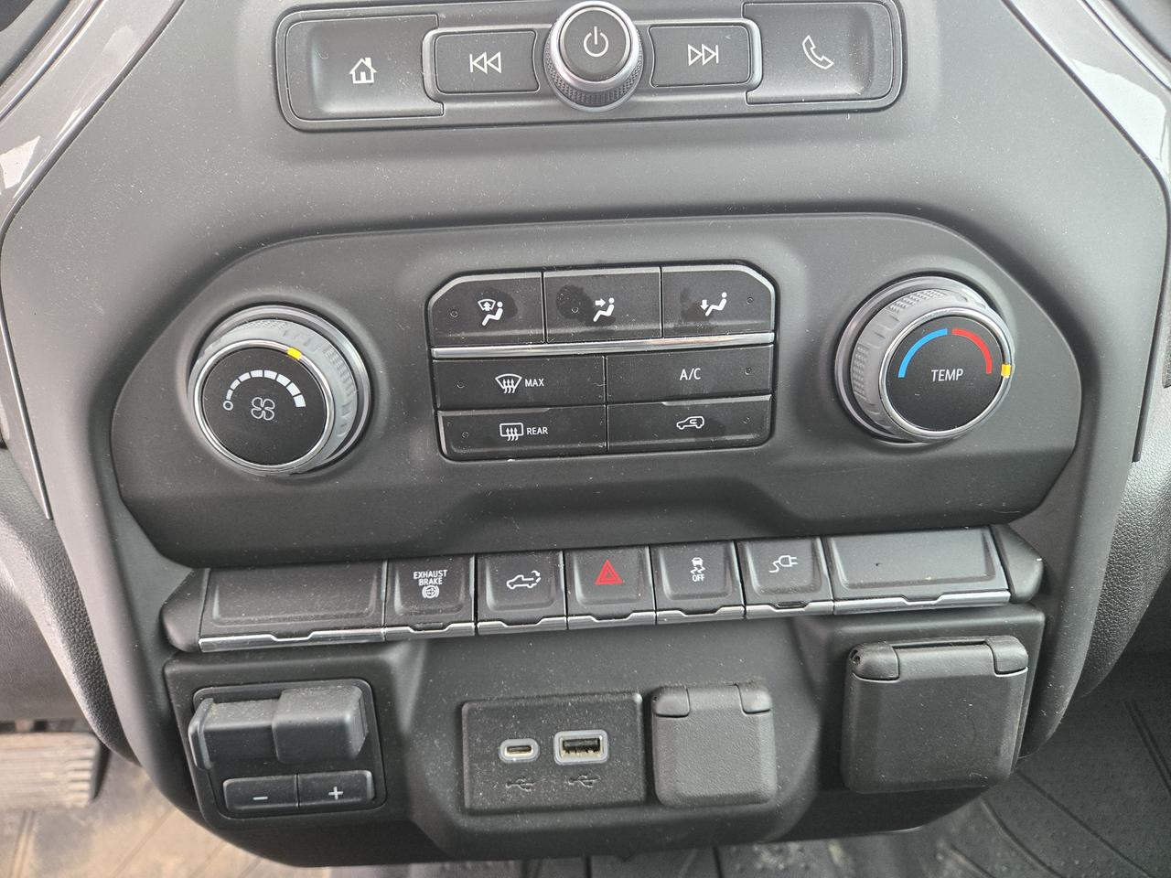 2023 Chevrolet Silverado 2500 Custom Photo