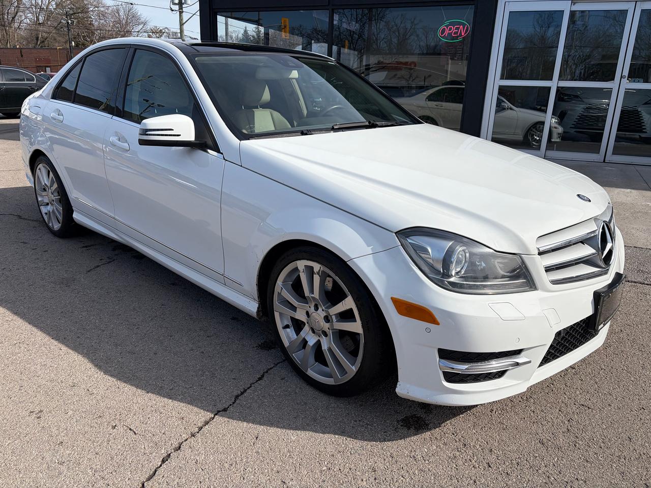 2013 Mercedes-Benz C-Class C 350 Photo