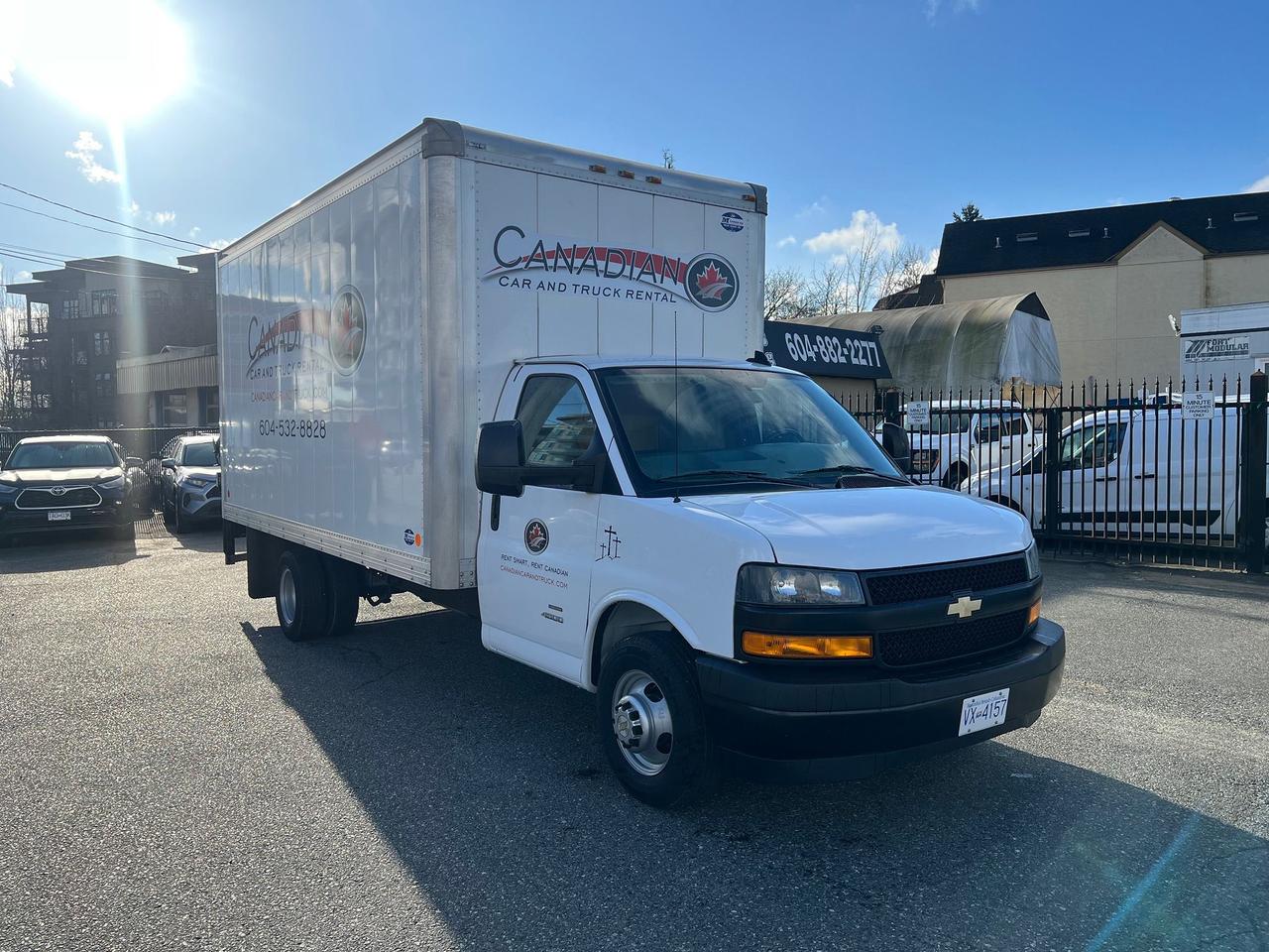 2023 Chevrolet Express Commercial Cutaway 4500 Van 177" Photo
