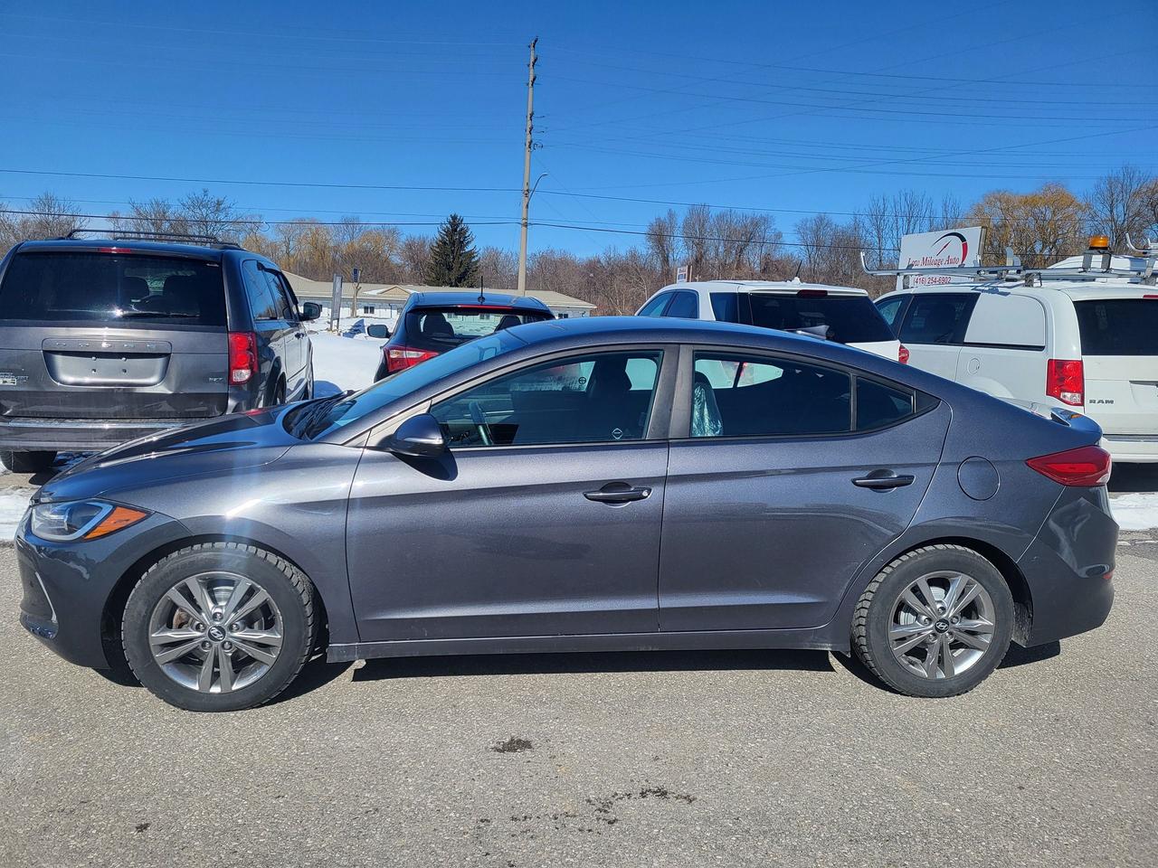 2017 Hyundai Elantra GL Photo