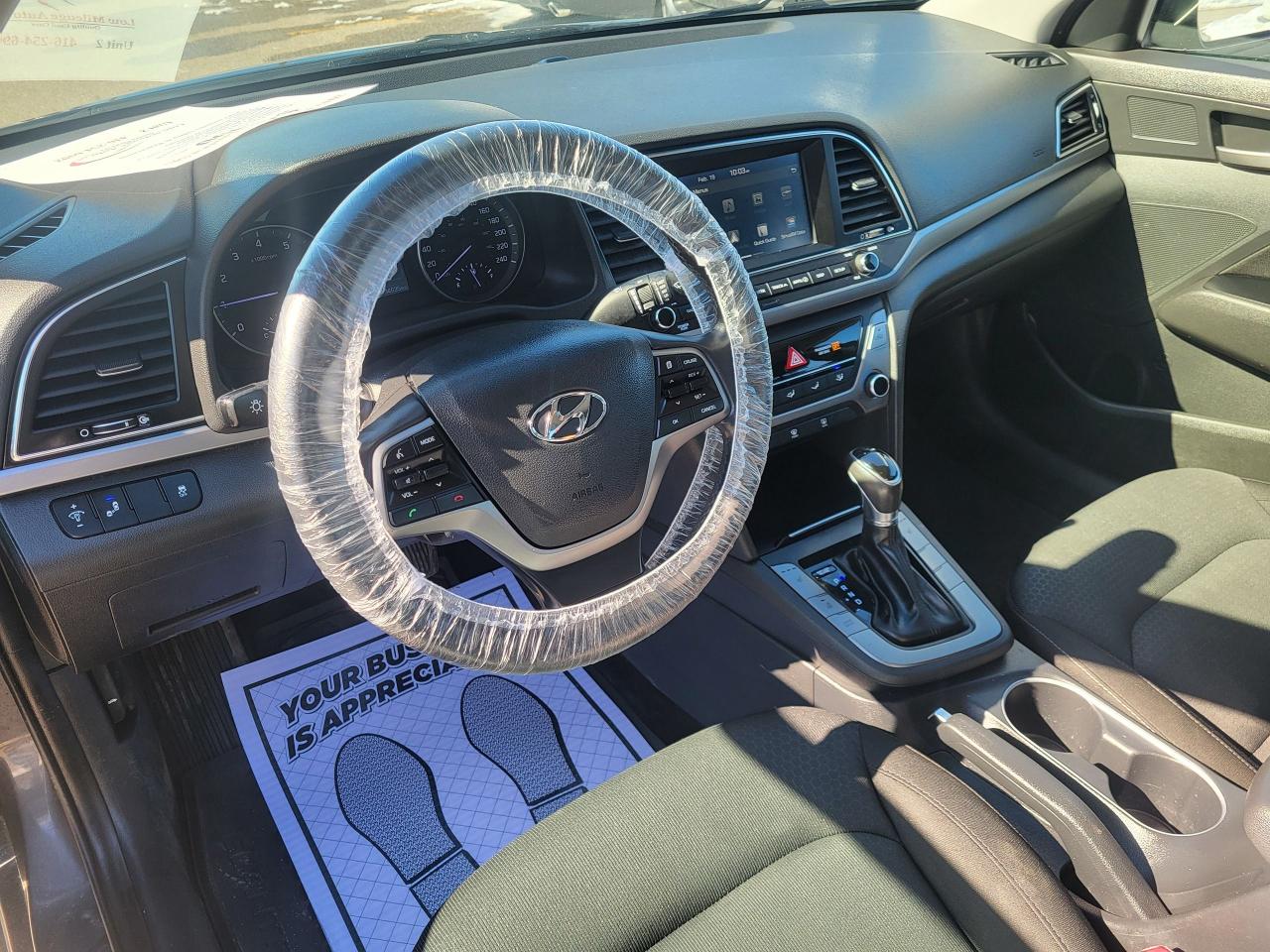 2017 Hyundai Elantra GL Photo