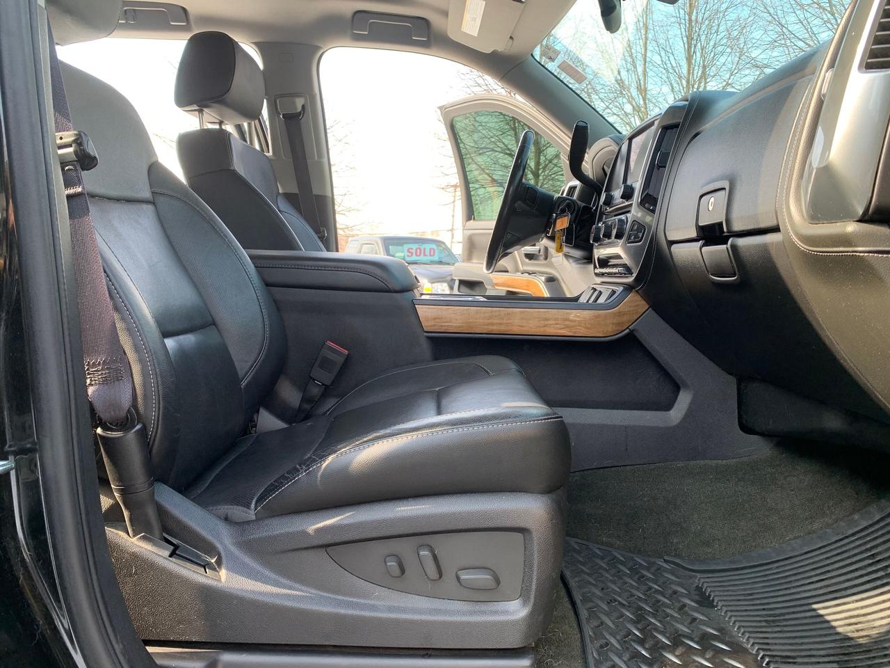 2015 Chevrolet Silverado 1500 LTZ Photo