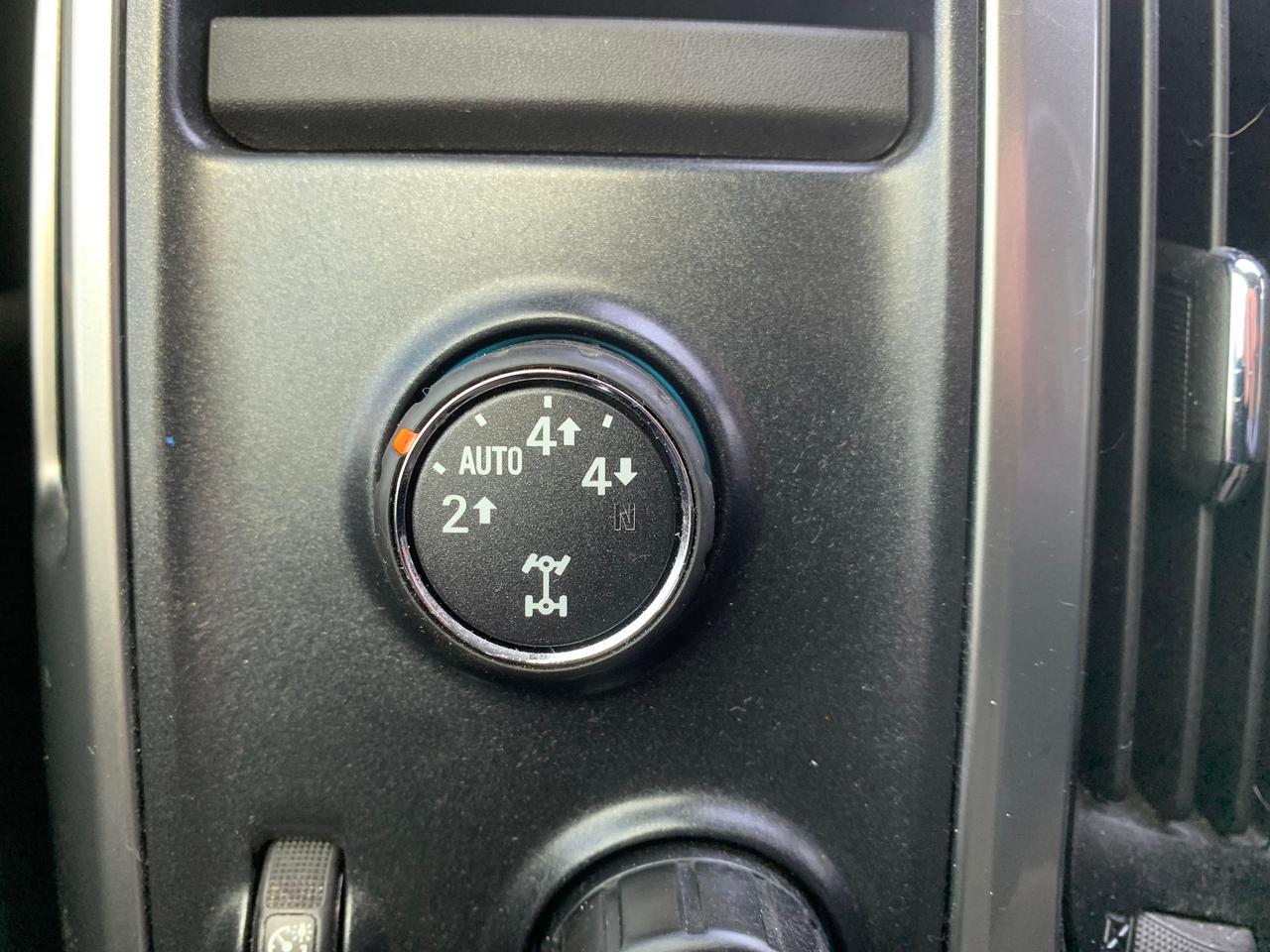 2015 Chevrolet Silverado 1500 LTZ Photo