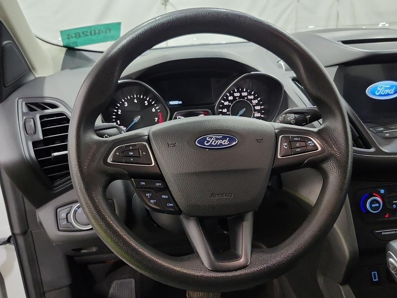 2018 Ford Escape SE AWD - Photo #5
