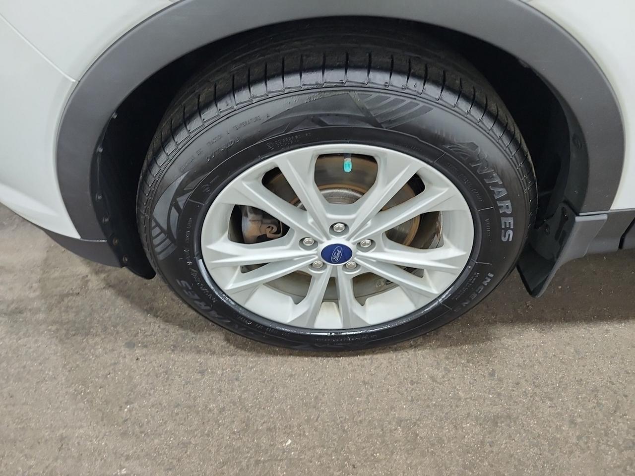 2018 Ford Escape SE AWD - Photo #8