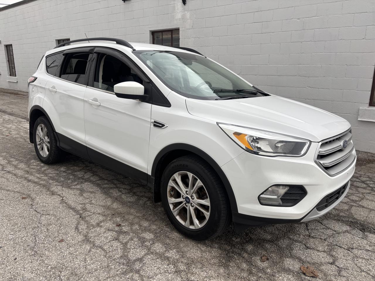 Used 2018 Ford Escape SE AWD for sale in Toronto, ON