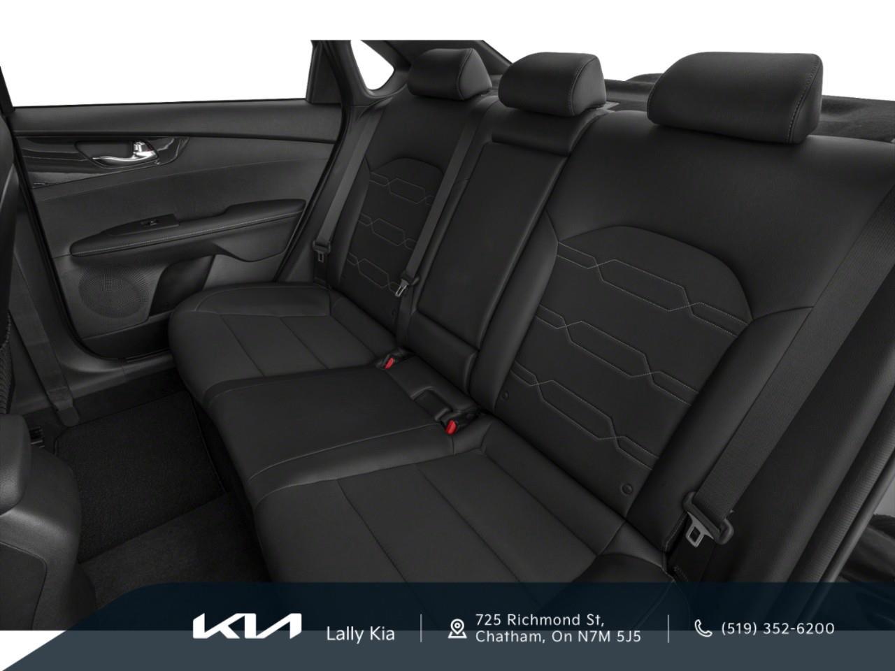 2022 Kia Forte EX Premium Photo