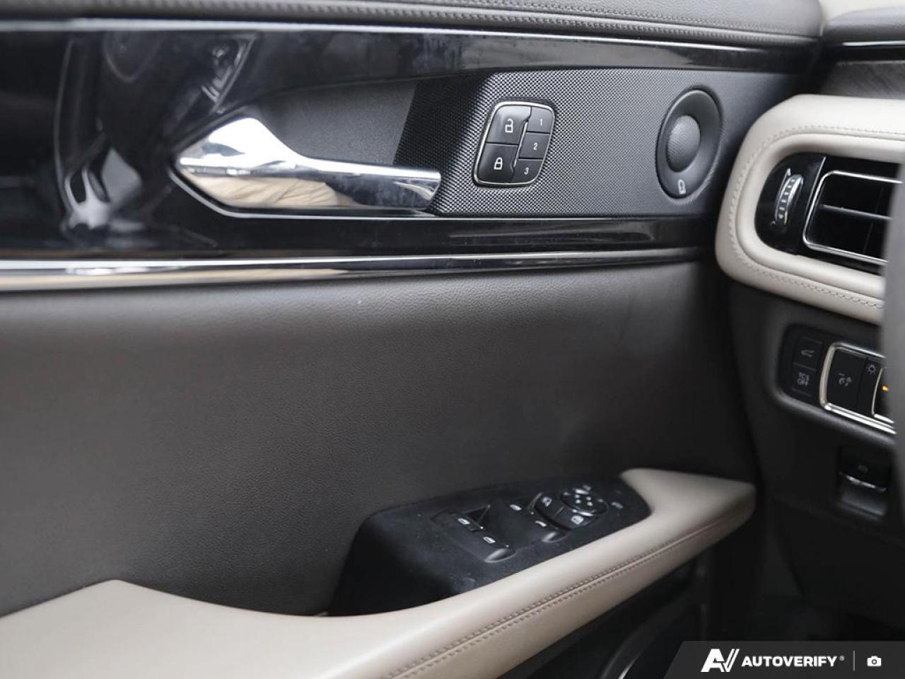 2021 Lincoln Nautilus RESERVE Photo