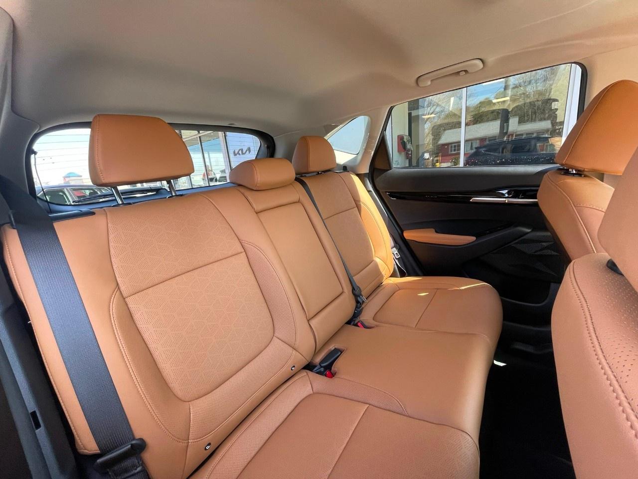 2026 Kia Seltos SX AWD w/Brown Interior Photo