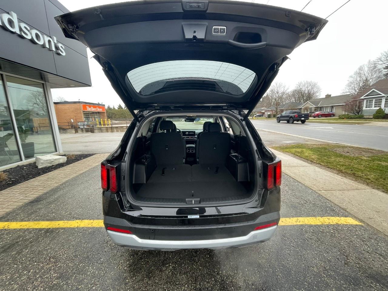 2026 Kia Sorento Hybrid EX AWD Photo