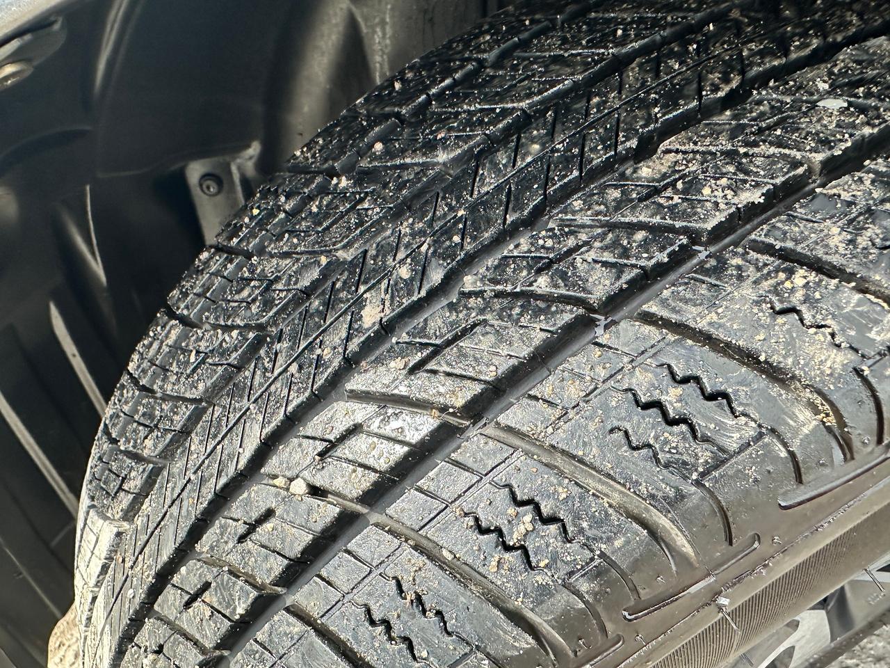 2018 Honda Civic SE HTD-Cloth RemStart HondaSense CarPlay BackupCam Photo