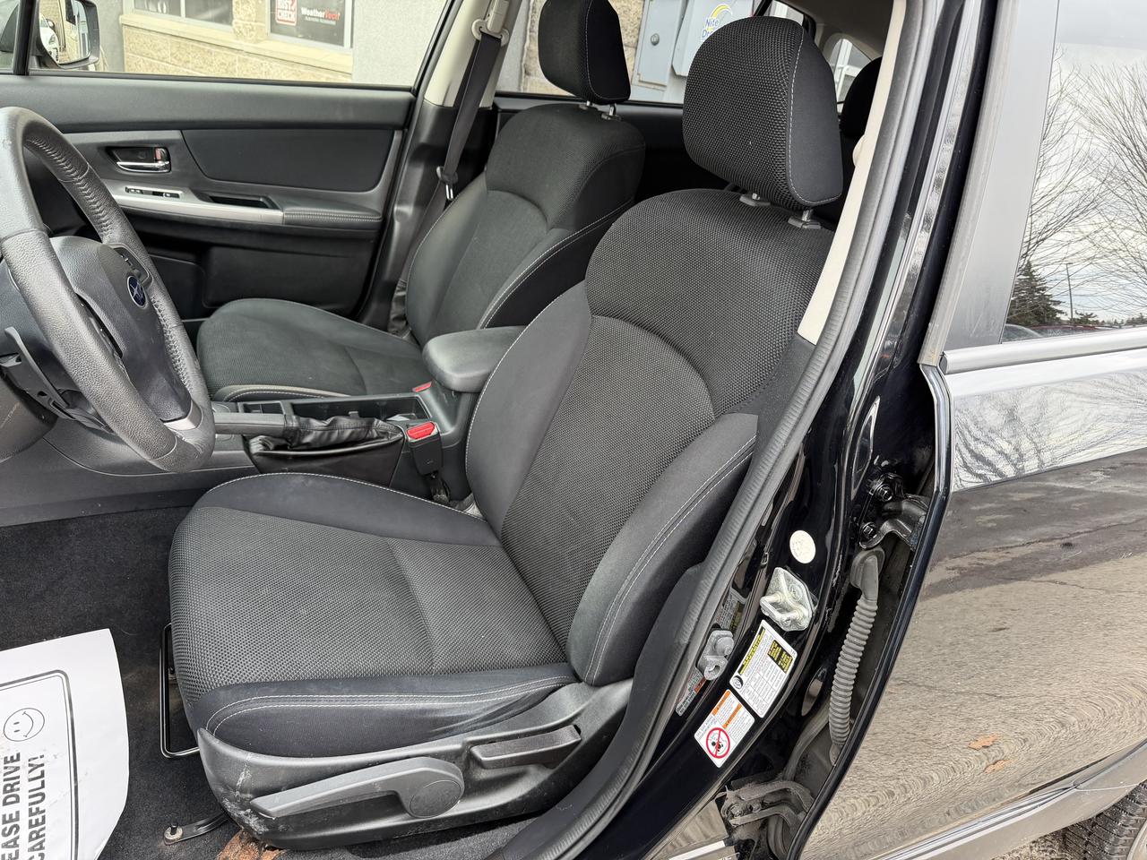 2015 Subaru XV Crosstrek 2.0i w/Sport Pkg - LOW KM, SUNROOF, HEATED SEATS!! Photo17