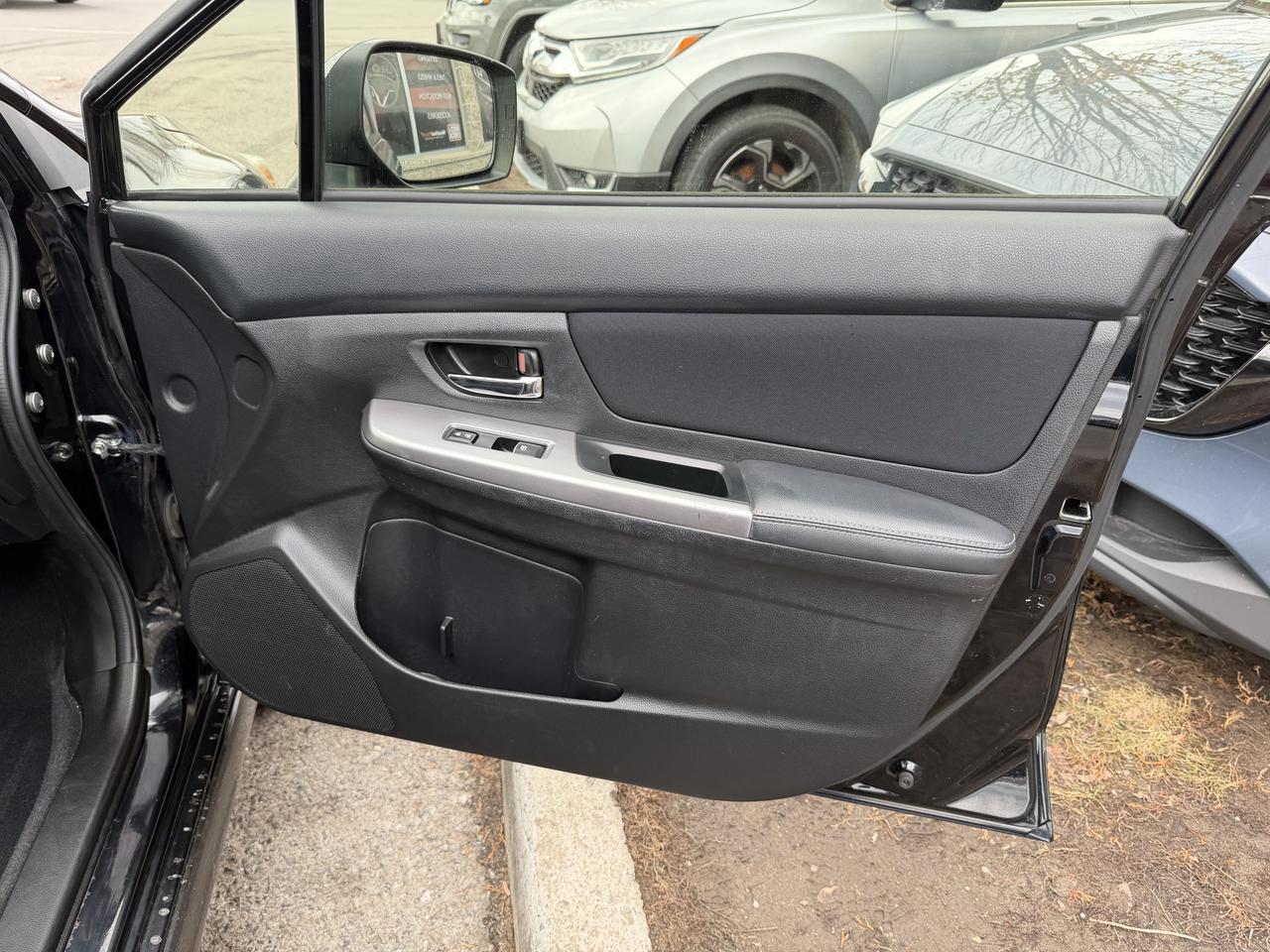 2015 Subaru XV Crosstrek 2.0i w/Sport Pkg - LOW KM, SUNROOF, HEATED SEATS!! Photo77