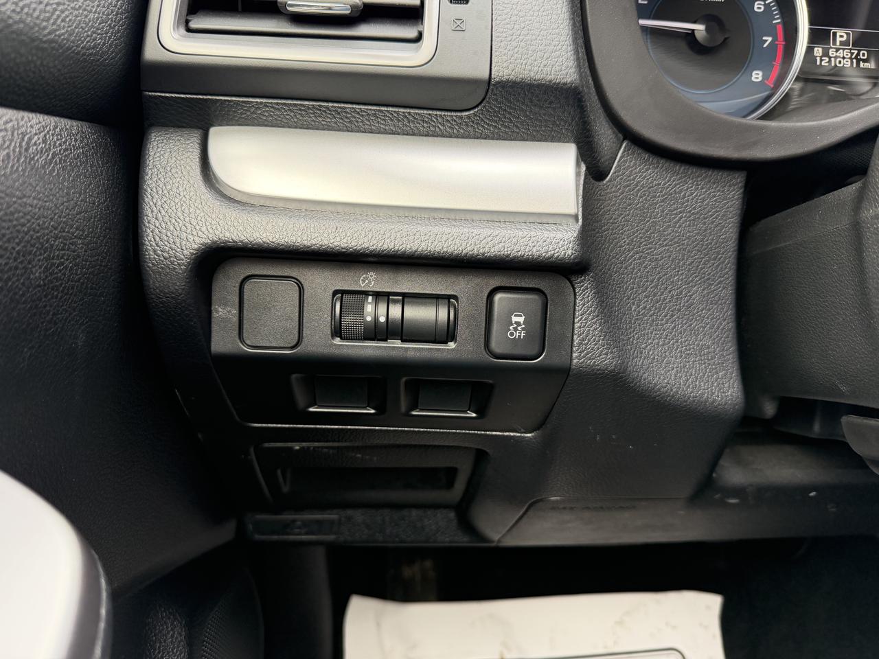 2015 Subaru XV Crosstrek 2.0i w/Sport Pkg - LOW KM, SUNROOF, HEATED SEATS!! Photo58