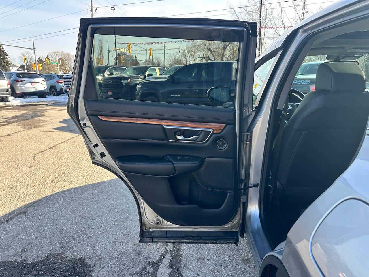 2017 Honda CR-V EX-L HTD-LTHR Sunroof DriverAssist CarPlay RvCam Photo