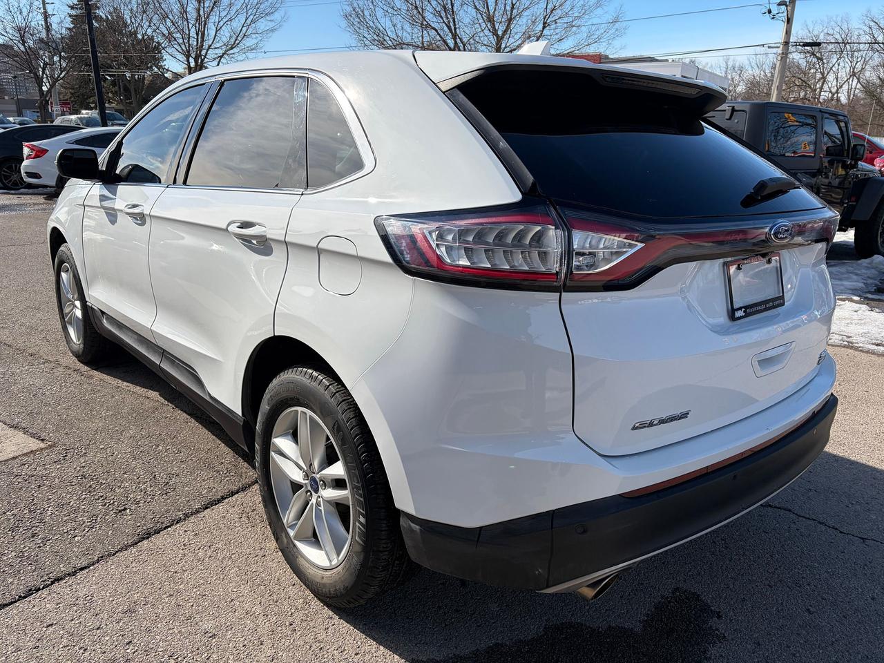 2016 Ford Edge SEL Photo