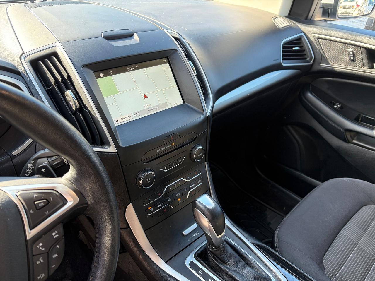 2016 Ford Edge SEL Photo