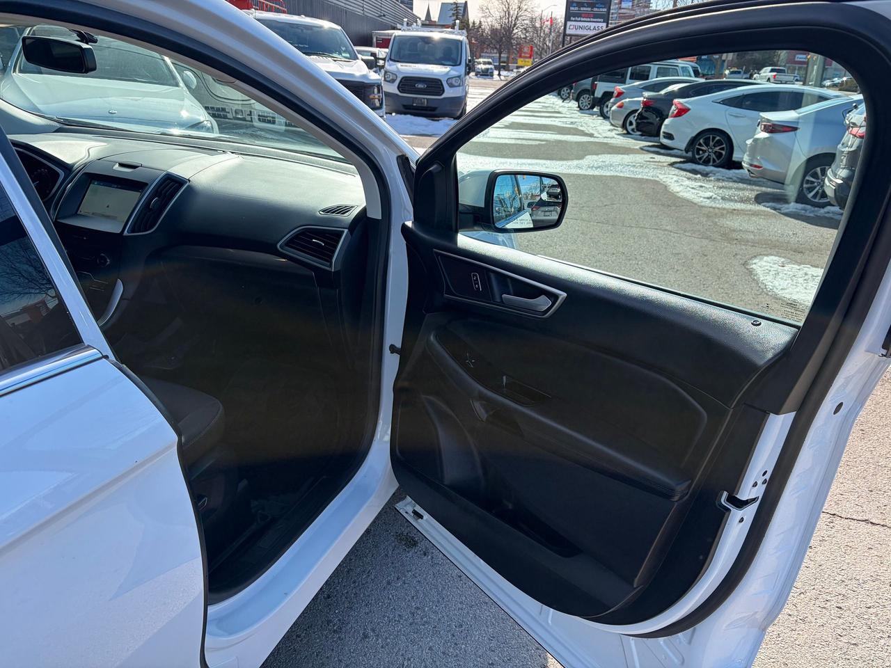 2016 Ford Edge SEL Photo