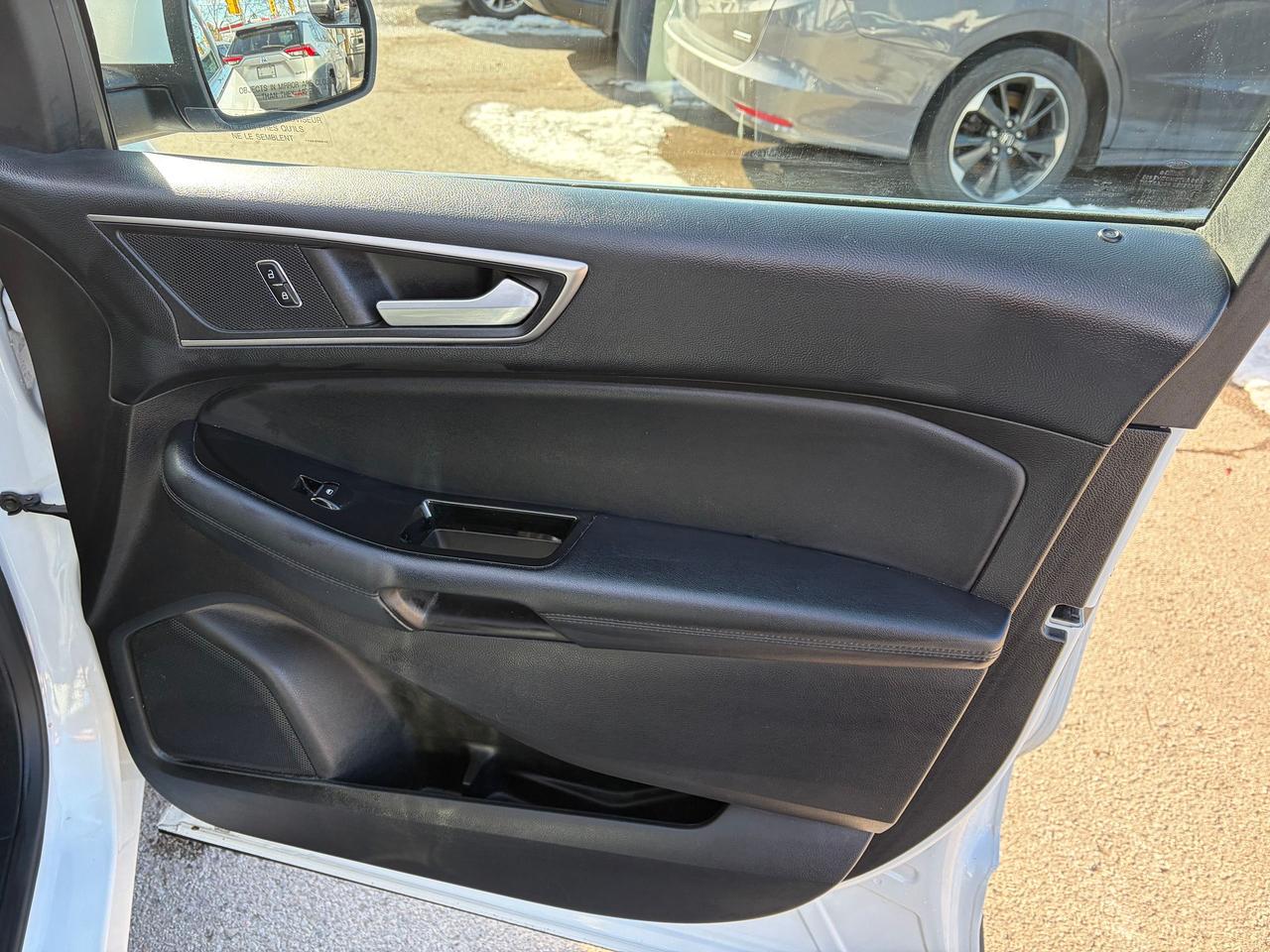 2016 Ford Edge SEL Photo