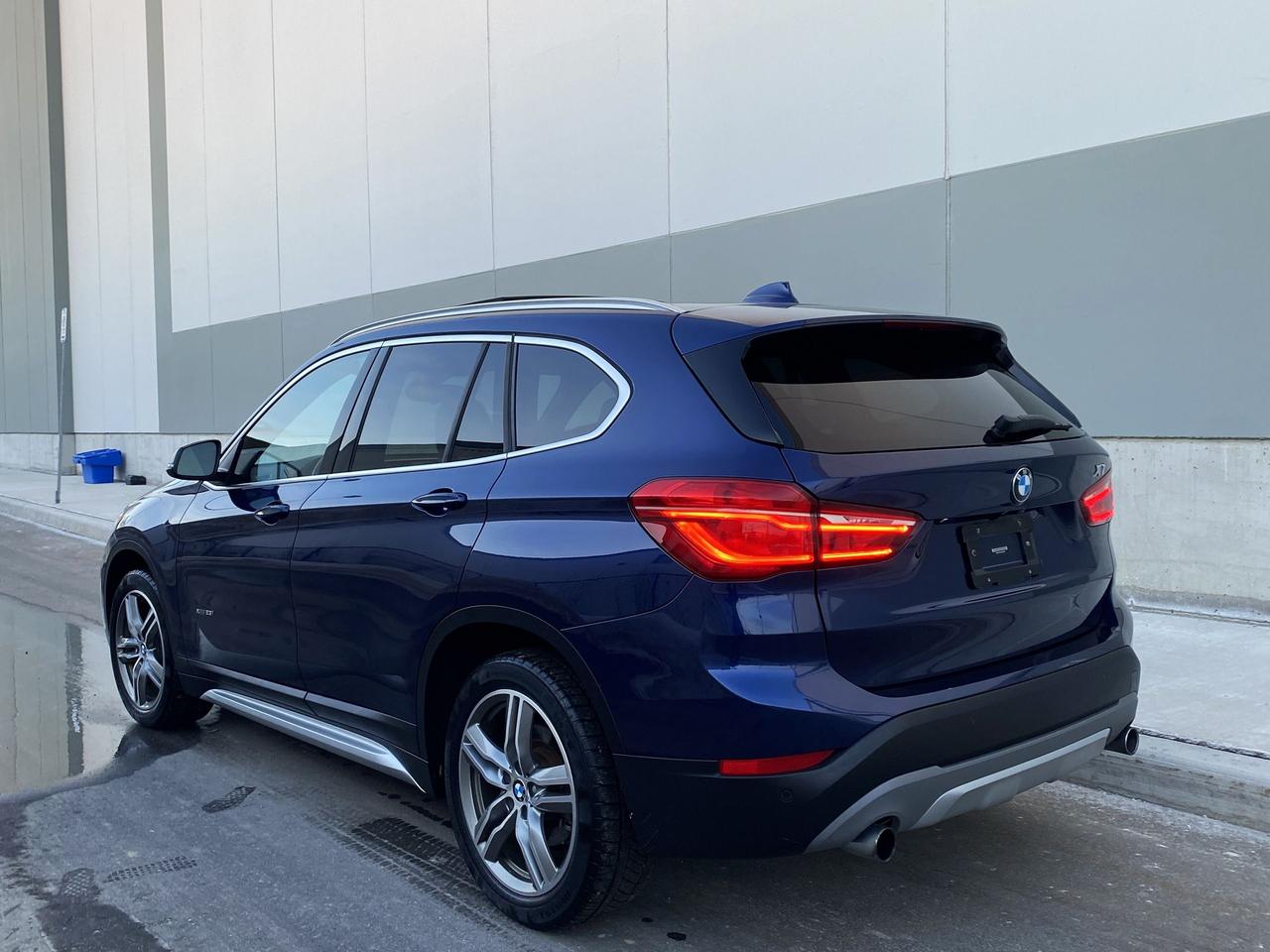 2018 BMW X1 xDRIVE28i-SPORT-NAV-CAMERA-HUD-PANO ROOF Photo