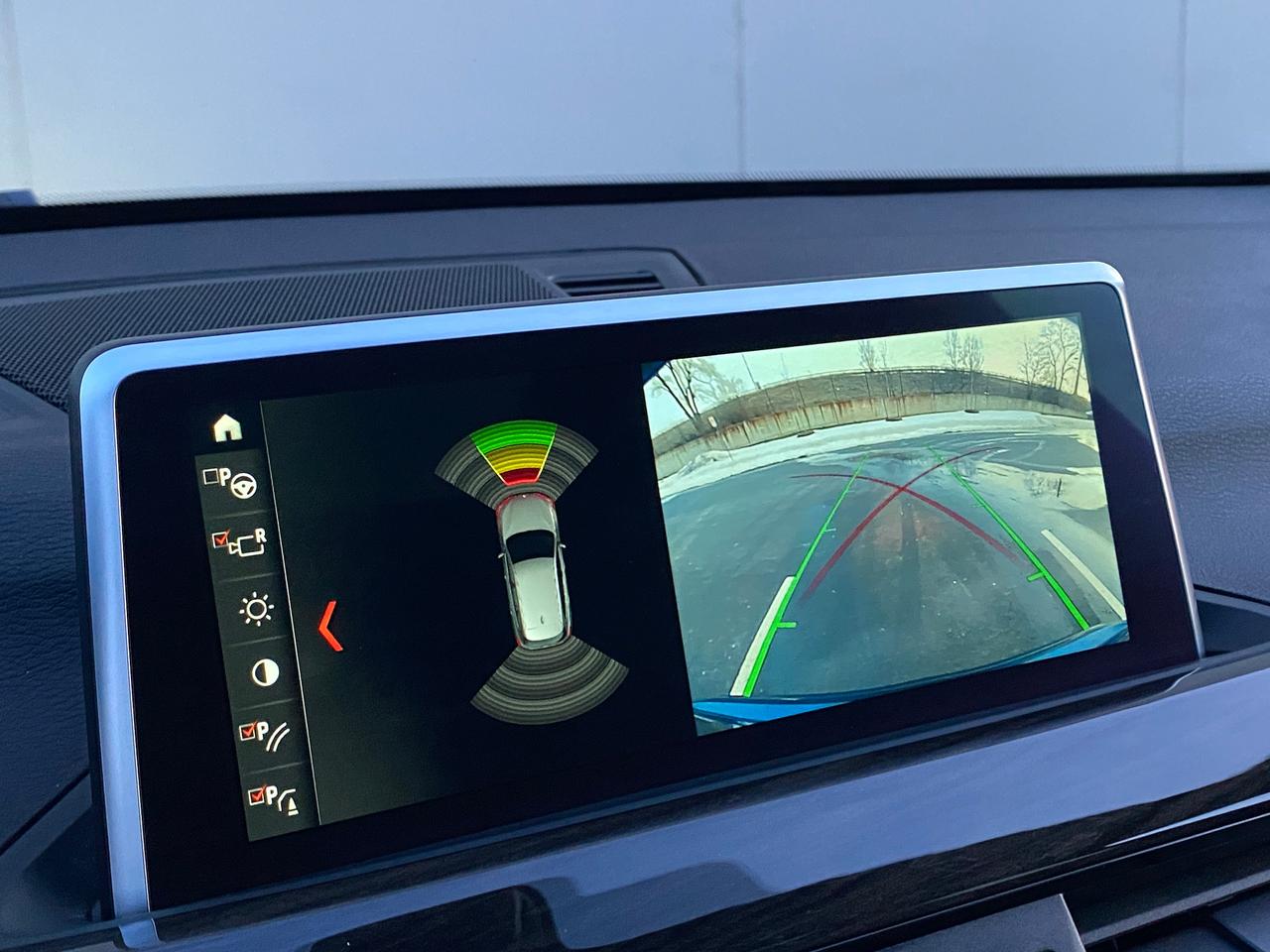 2018 BMW X1 xDRIVE28i-SPORT-NAV-CAMERA-HUD-PANO ROOF Photo