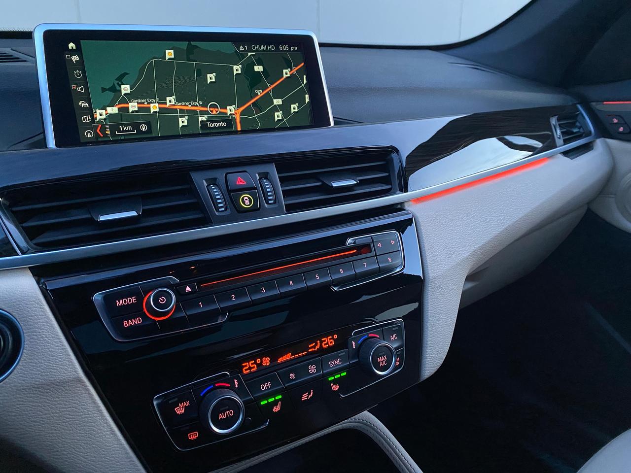 2018 BMW X1 xDRIVE28i-SPORT-NAV-CAMERA-HUD-PANO ROOF Photo