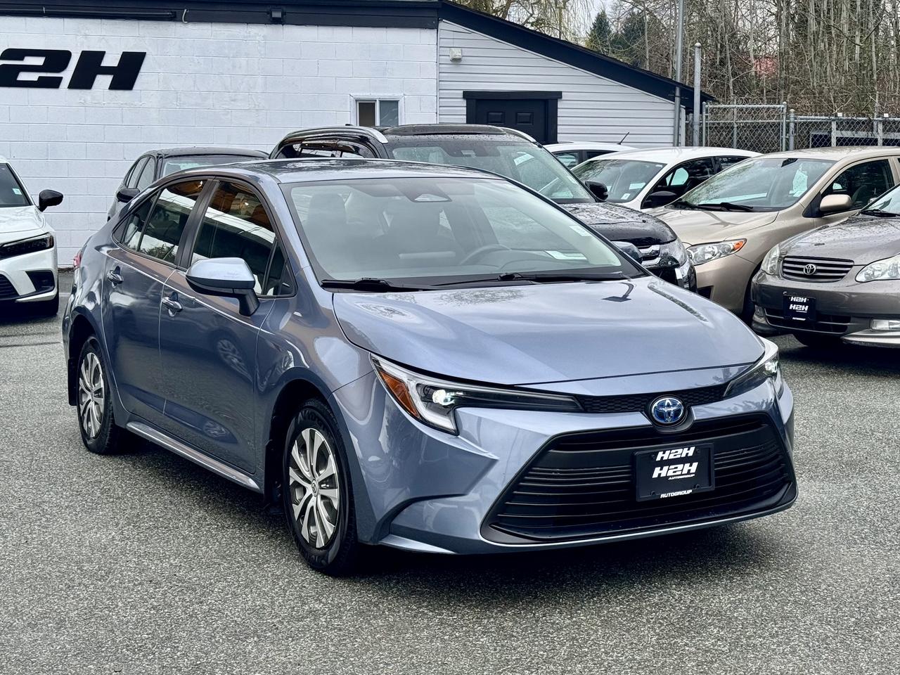 2023 Toyota Corolla FINANCING AVAILABLE Photo3