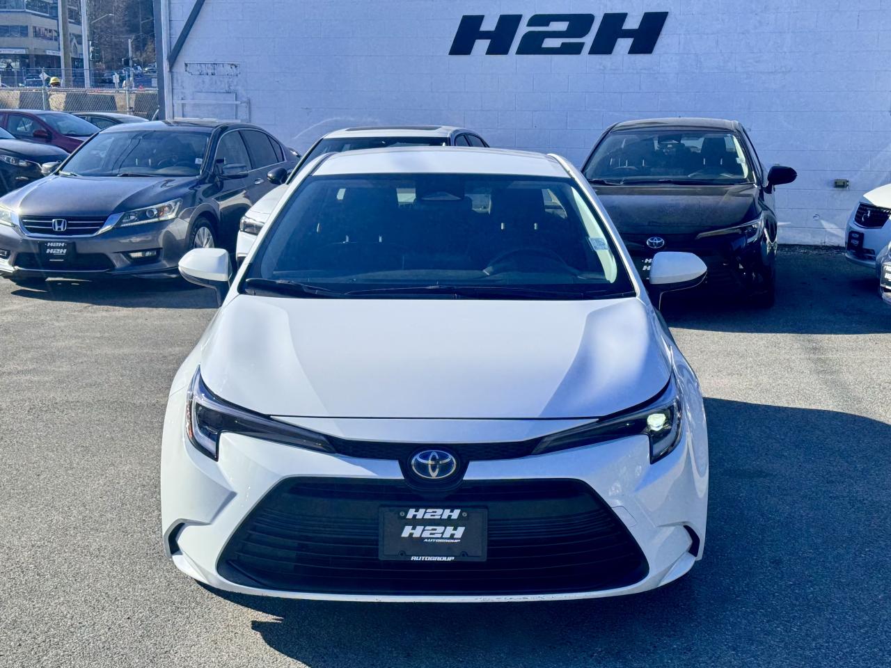 2023 Toyota Corolla HYBRID FINANCING AVAILABLE Photo2