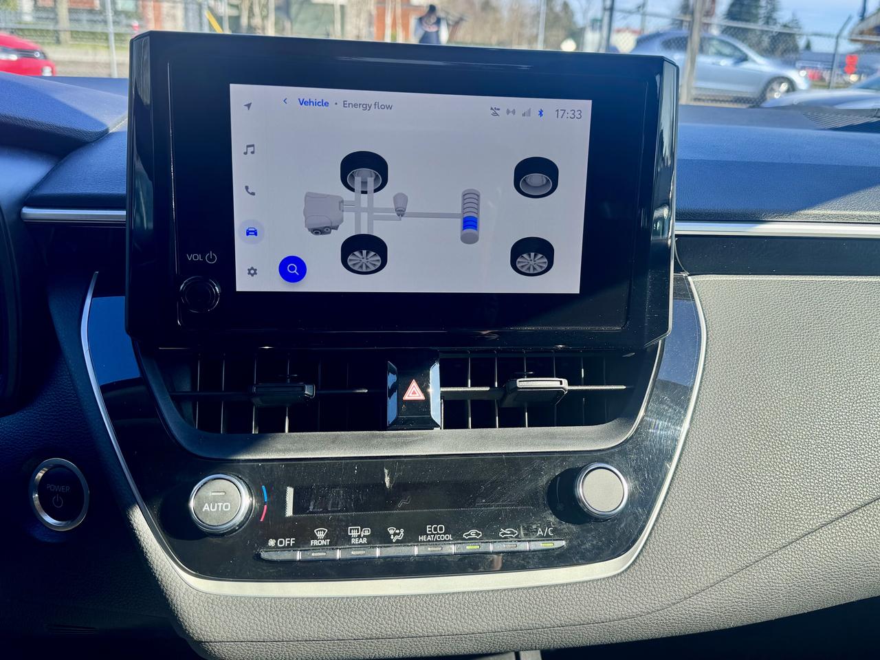 2023 Toyota Corolla HYBRID FINANCING AVAILABLE Photo13