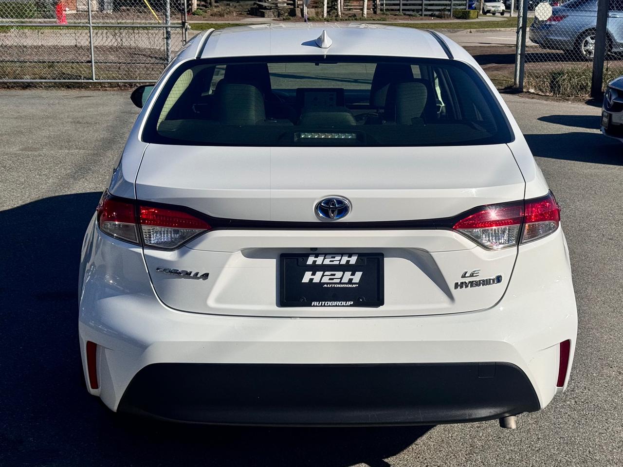 2023 Toyota Corolla HYBRID FINANCING AVAILABLE Photo6