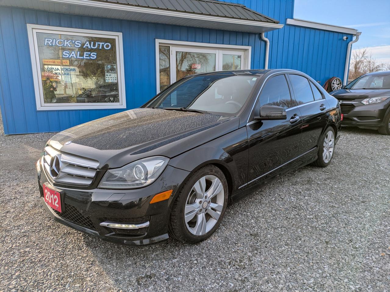 2012 Mercedes-Benz C-Class C 300 Photo0