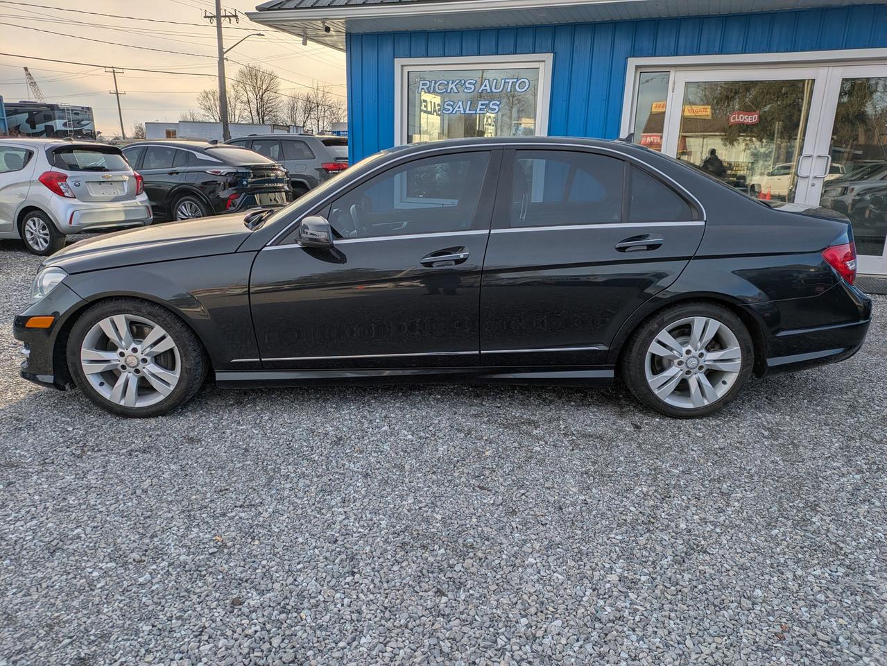 2012 Mercedes-Benz C-Class C 300 Photo1