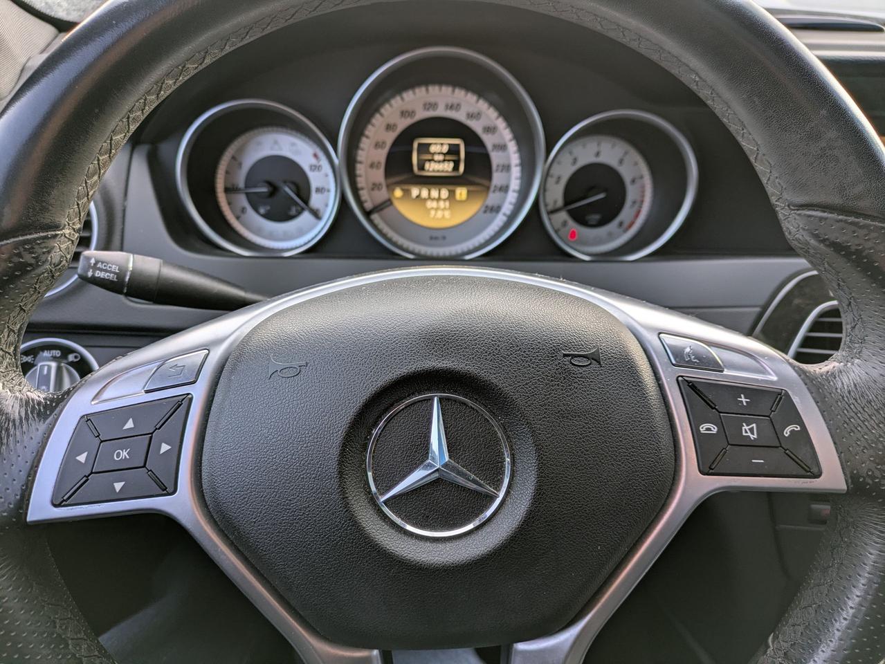 2012 Mercedes-Benz C-Class C 300 Photo