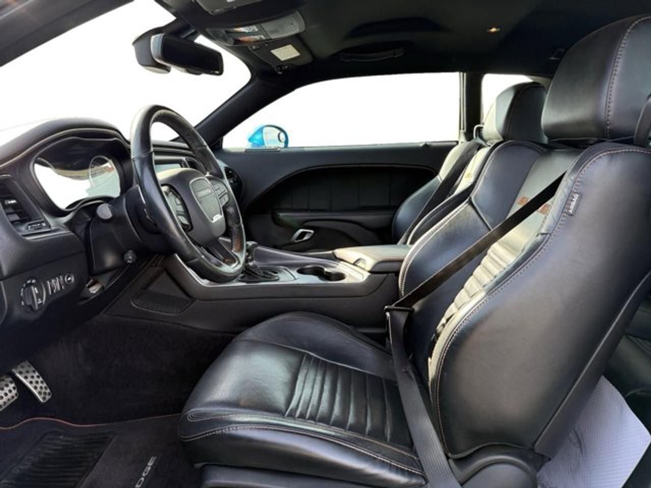 2016 Dodge Challenger R/T SHAKER Photo