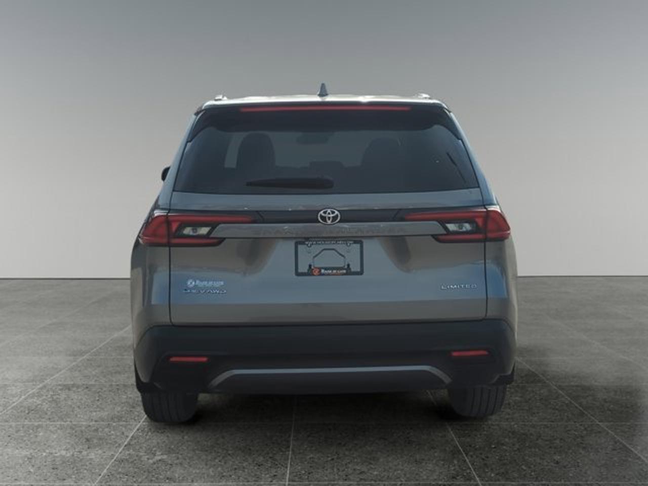 2025 Toyota Grand Highlander Hybrid Limited - Photo #4