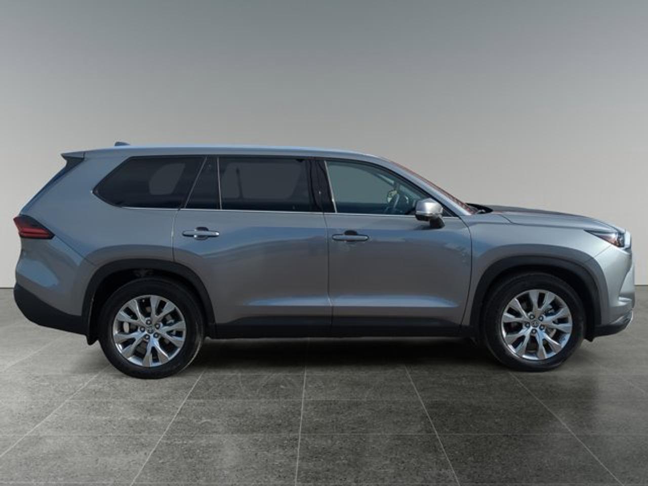 2025 Toyota Grand Highlander Hybrid Limited Photo