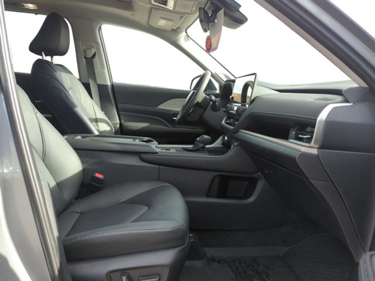 2025 Toyota Grand Highlander Hybrid Limited Photo