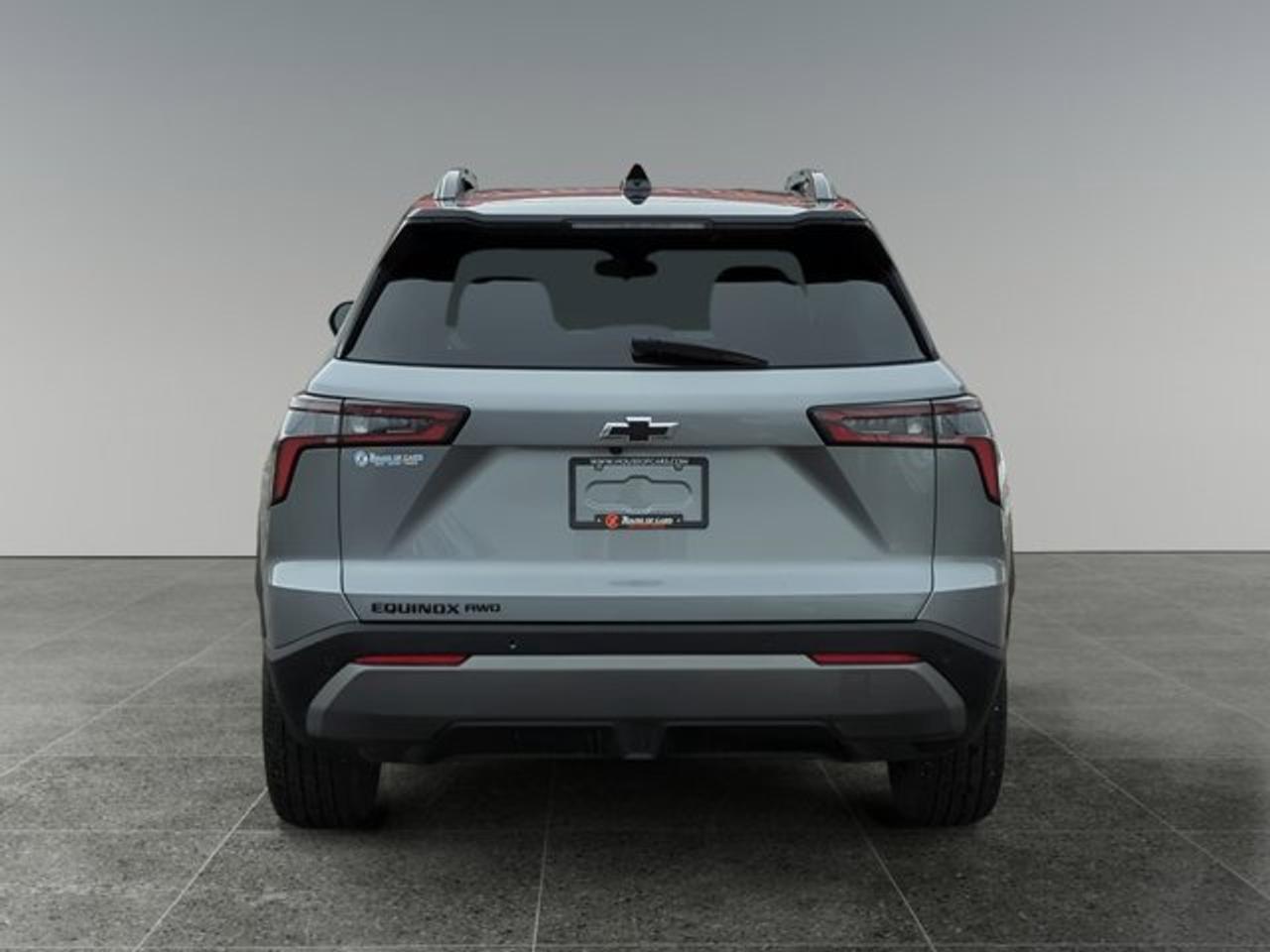 2025 Chevrolet Equinox AWD LT - Photo #4