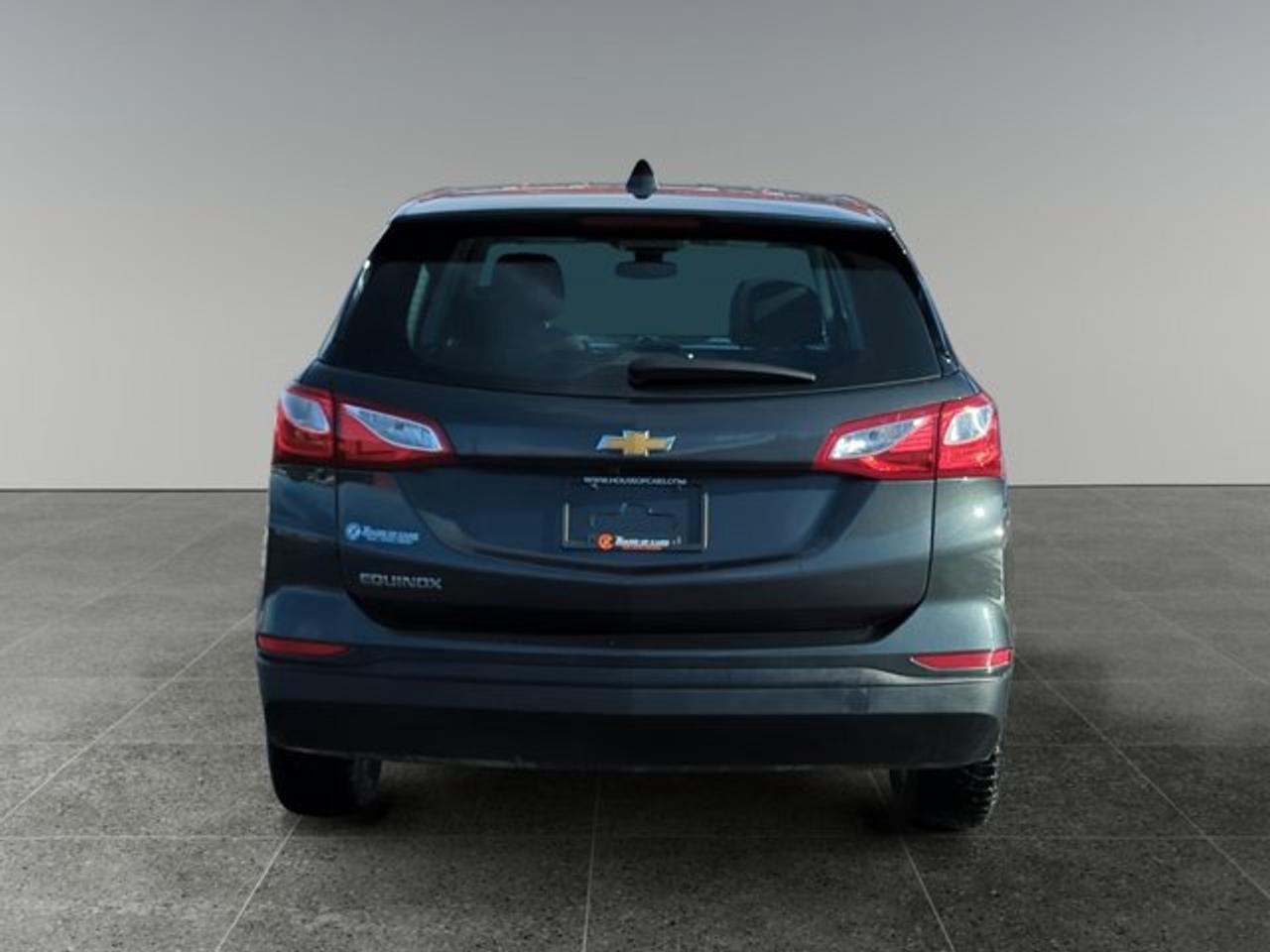 2021 Chevrolet Equinox LS - Photo #4