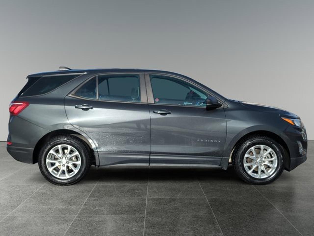2021 Chevrolet Equinox LS - Photo #6
