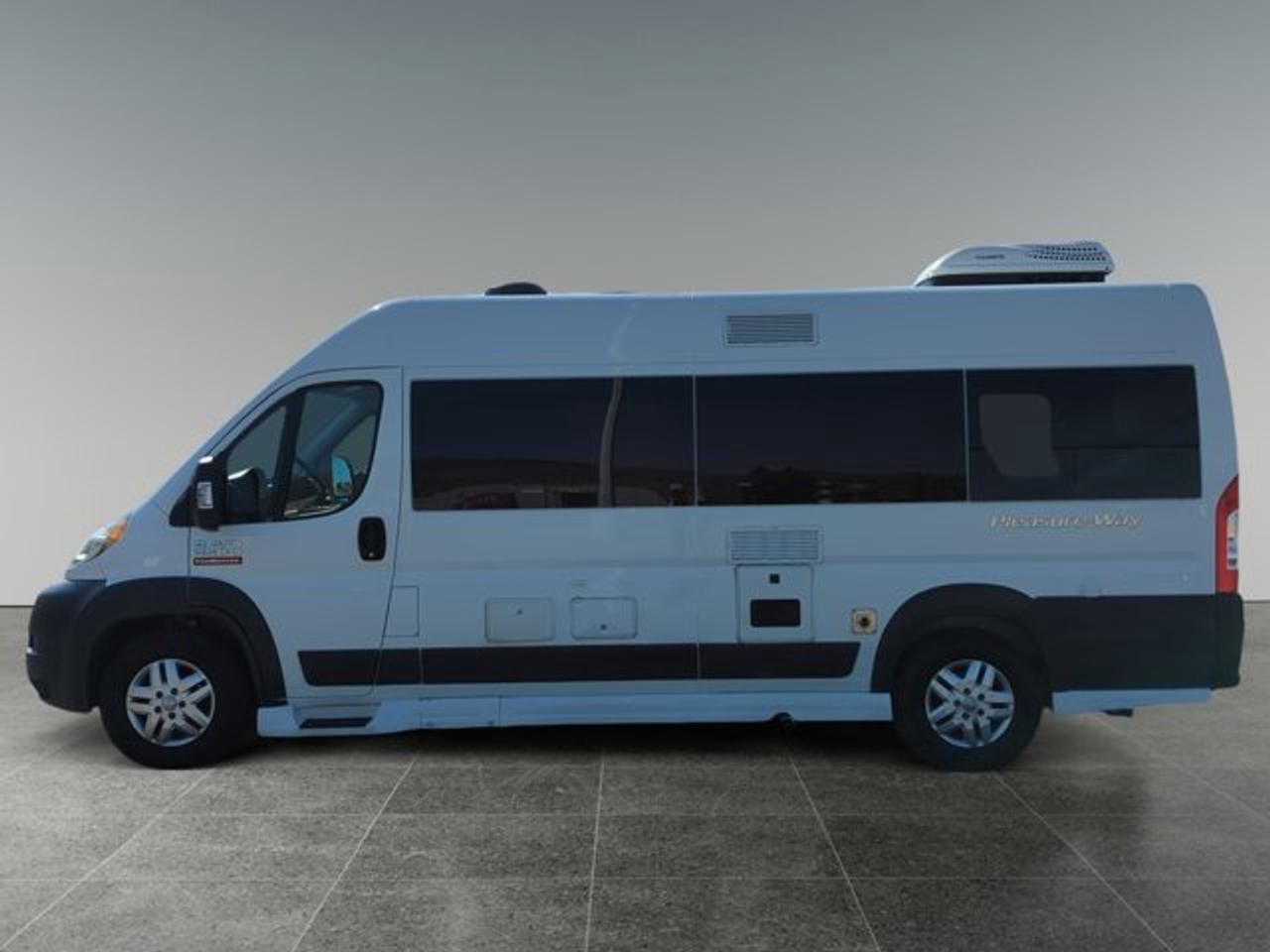 2017 RAM Cargo Van ProMaster Lexor - Photo #2