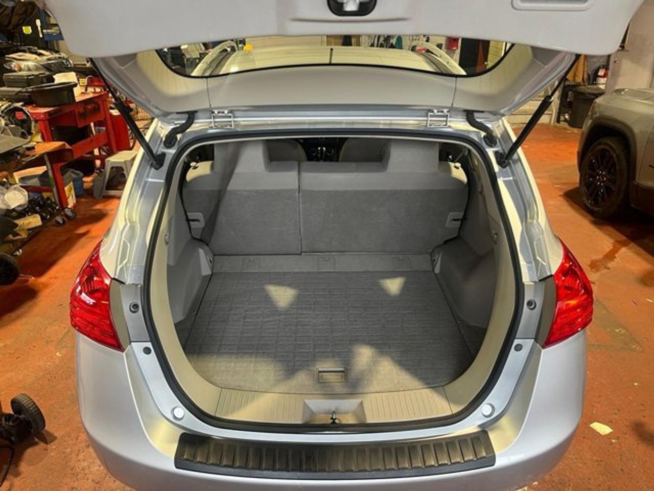 2009 Nissan Rogue S - Photo #16