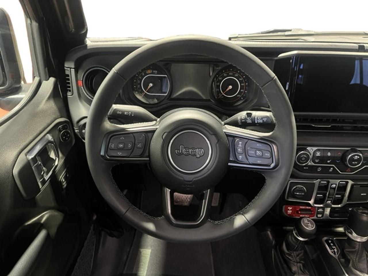 2025 Jeep Wrangler RUBICON - Photo #15