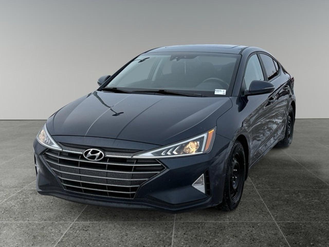 2020 Hyundai Elantra Preferred w/Sun & Safety Package Photo