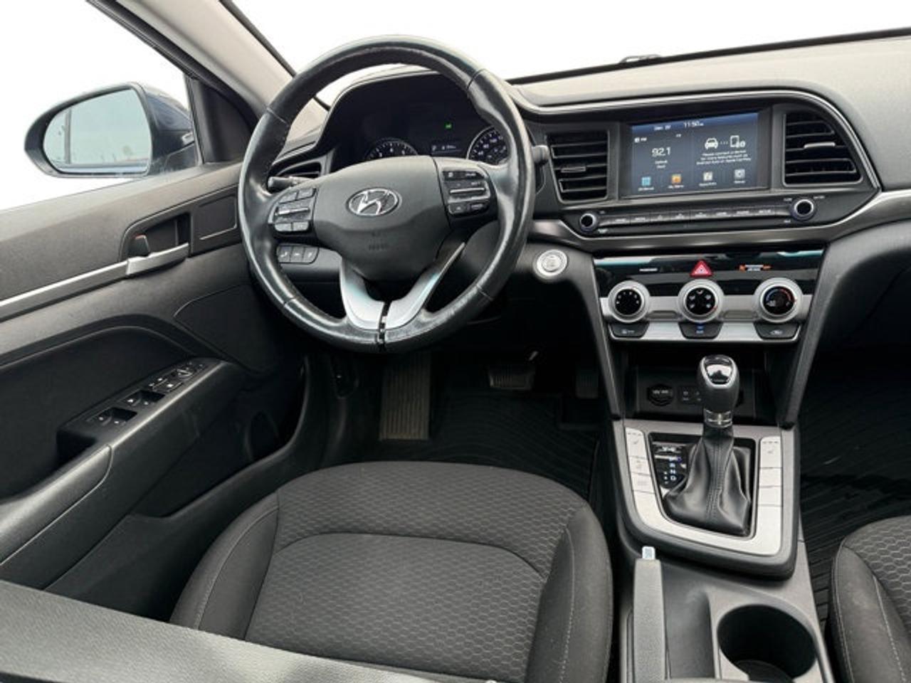 2020 Hyundai Elantra Preferred w/Sun & Safety Package Photo