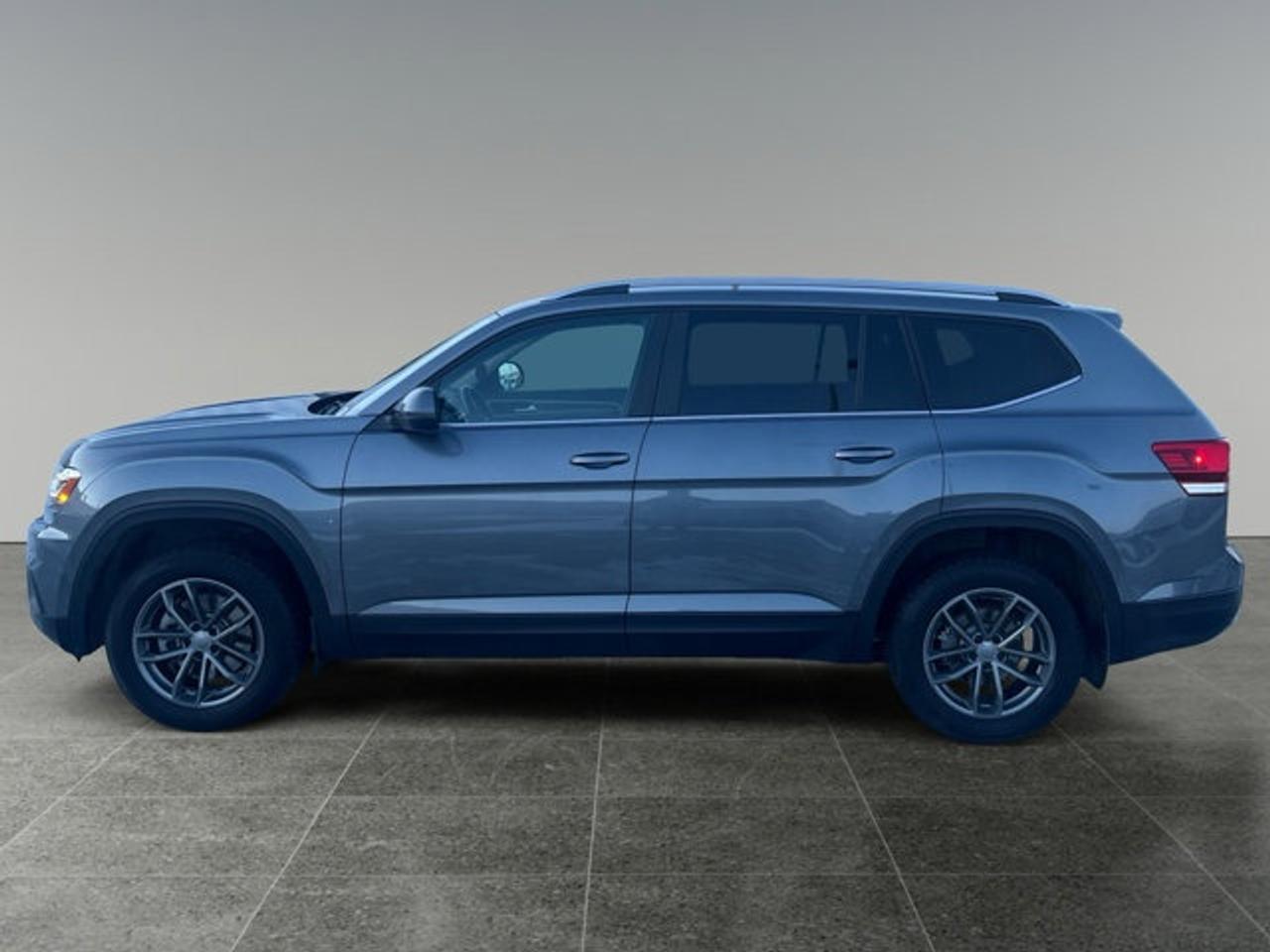 2019 Volkswagen Atlas Comfortline - Photo #2