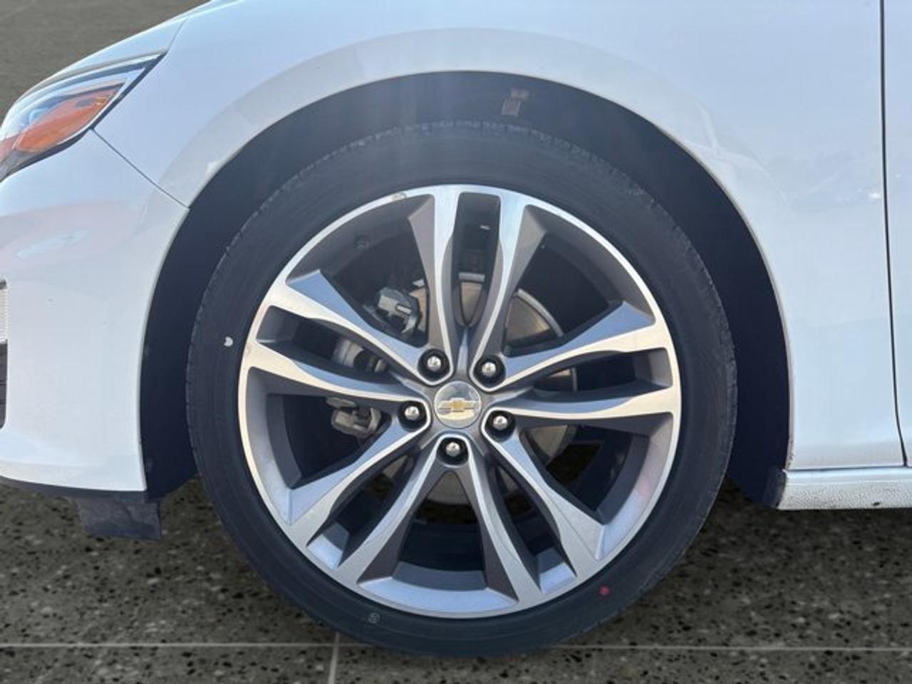 2023 Chevrolet Malibu 1LT - Photo #9