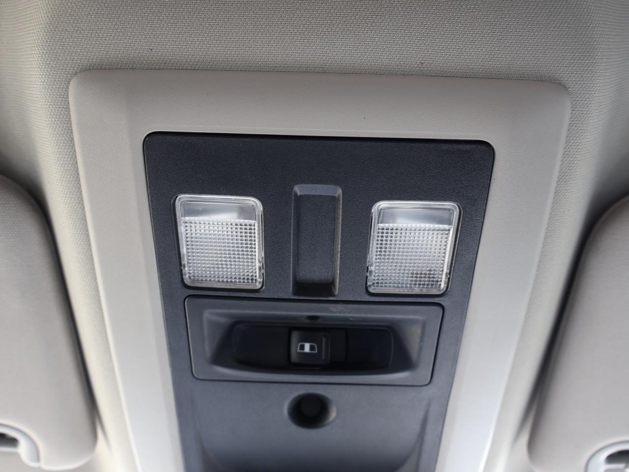 2019 RAM 1500 SLT-BIG HORN CREW 4WD CERTIFIED *ACCIDENT FREE*SERVICE RECORDS* CAMERA NAV BLUETOOTH P.SENSORS CRUISE ALLOYS Photo